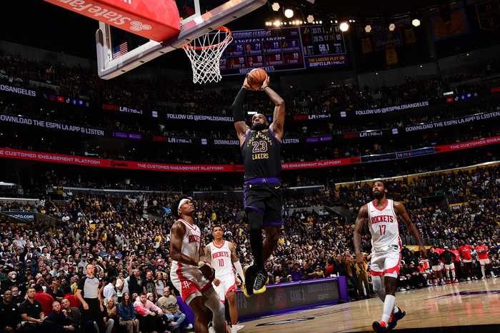 将才与帅才的区别！KD下半场3分&全场9失误 老詹带队能力降维打击